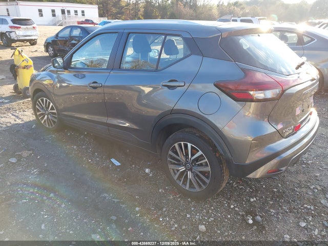 2021 NISSAN KICKS 3N1CP5CV0ML501415 Photo 2