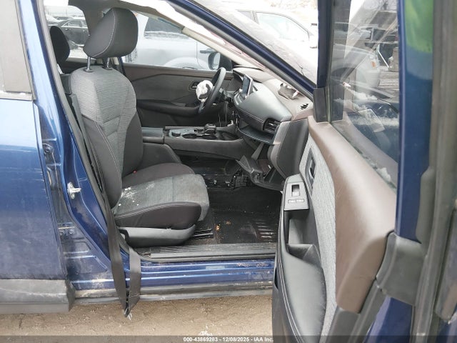 2021 NISSAN ROGUE JN8AT3AB5MW211649 Photo 4