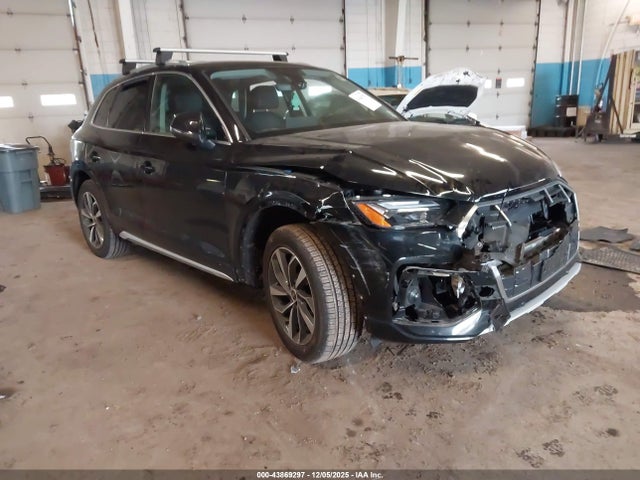 2021 AUDI Q5 WA1AAAFY0M2102598 Photo 0