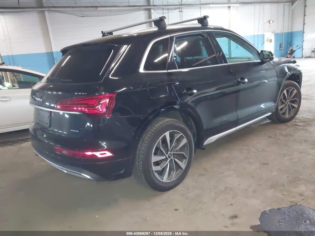 2021 AUDI Q5 WA1AAAFY0M2102598 Photo 3