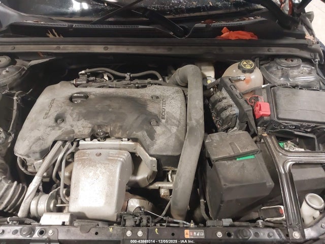 1G1ZF5SX8GF317926 Chevrolet MALIBU 2LT