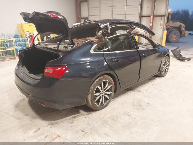 1G1ZF5SX8GF317926 Chevrolet MALIBU 2LT