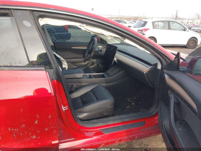 2023 TESLA MODEL 3 5YJ3E1EA8PF547647 Photo 4