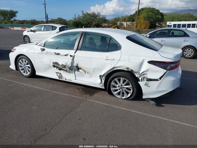 Toyota CAMRY LE 2023 4T1C11AK1PU104236 Image 3