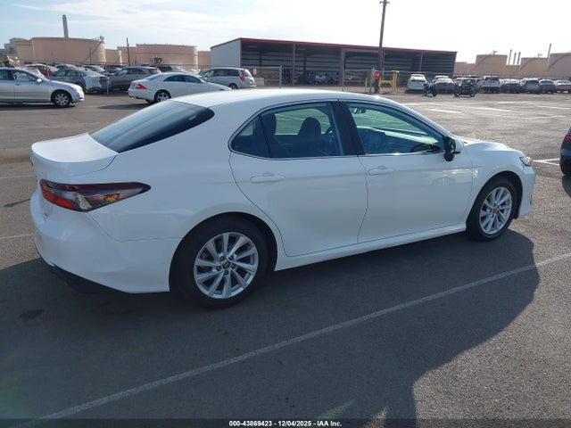 Toyota CAMRY LE 2023 4T1C11AK1PU104236 Image 4