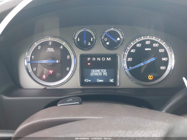 2011 CADILLAC ESCALADE ESV 1GYS3JEF6BR182198 Photo 6