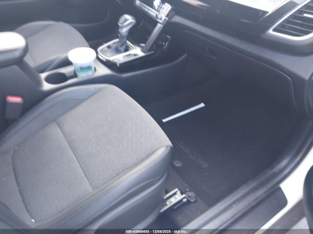 2024 KIA SELTOS KNDEU2AA4R7481114 Photo 4