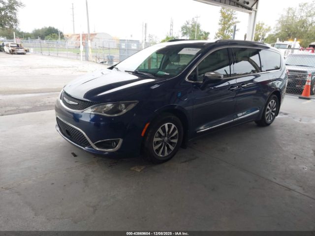 2020 CHRYSLER PACIFICA HYBRID 2C4RC1N73LR211214 Photo 1