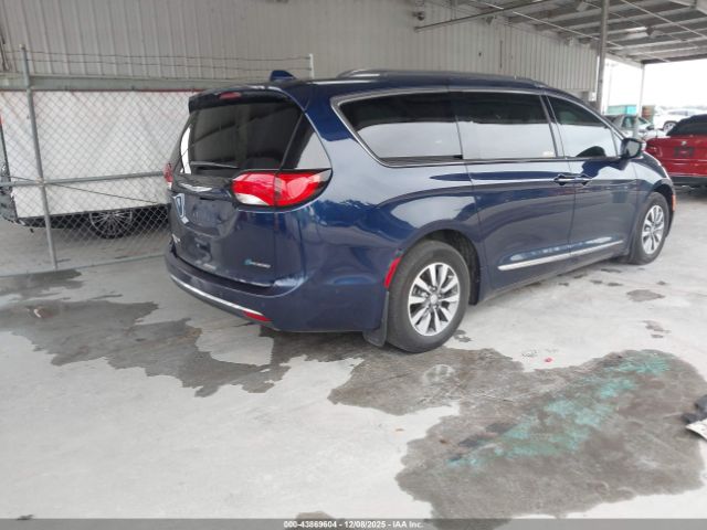 2020 CHRYSLER PACIFICA HYBRID 2C4RC1N73LR211214 Photo 3