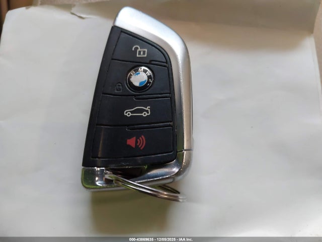 2016 BMW X1 WBXHT3Z30G4A50589 Photo 10