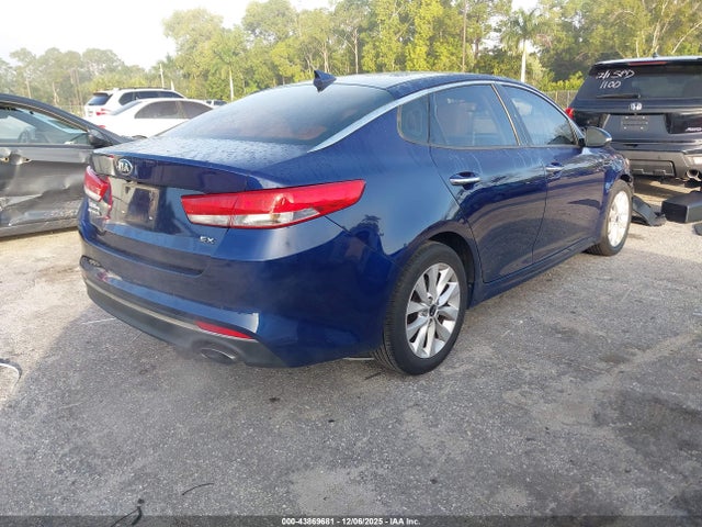 2016 KIA OPTIMA 5XXGU4L31GG114761 Photo 3