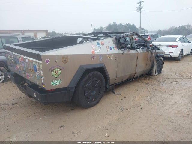 43869696 :رقم المزاد ، 7G2CEHEE9RA043519 vin ، 2024 Tesla Cybertruck Cyberbeast مزاد بيع
