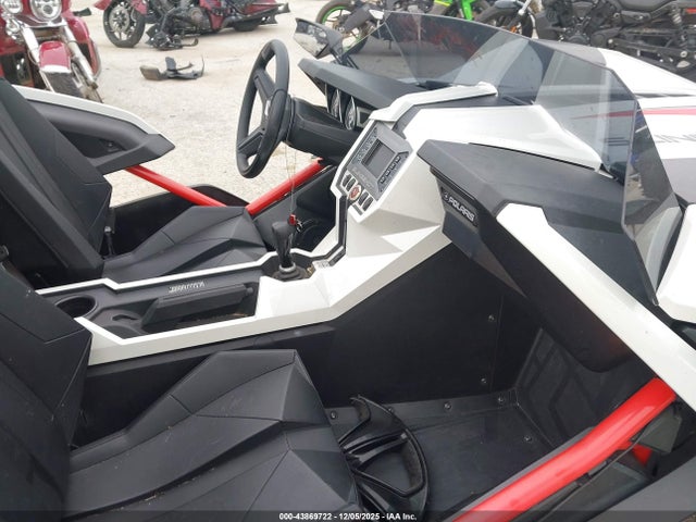 Polaris Slingshot Sl 2016 57XAAPFA6G7114815 Image 5