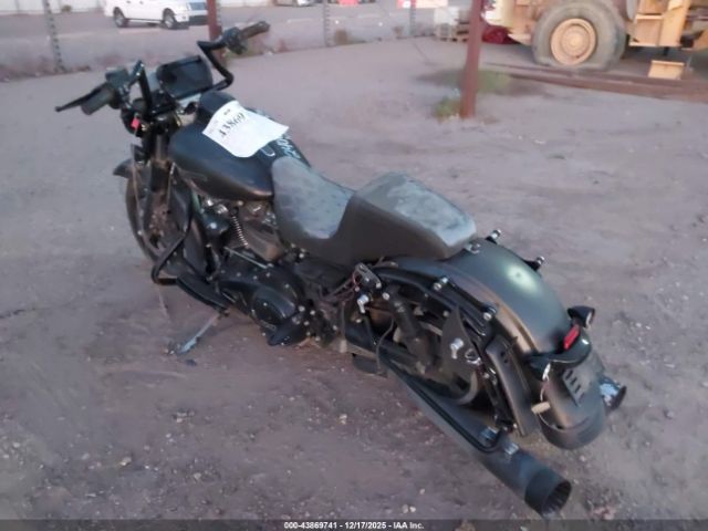 2020 HARLEY-DAVIDSON FLHXS 1HD1KRP28LB610357 Photo 2