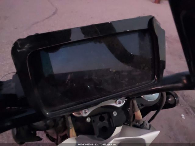 2020 HARLEY-DAVIDSON FLHXS 1HD1KRP28LB610357 Photo 6