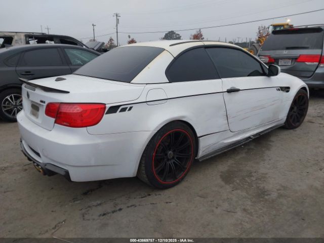 2011 BMW M3 WBSDX9C51BE584853 Photo 3