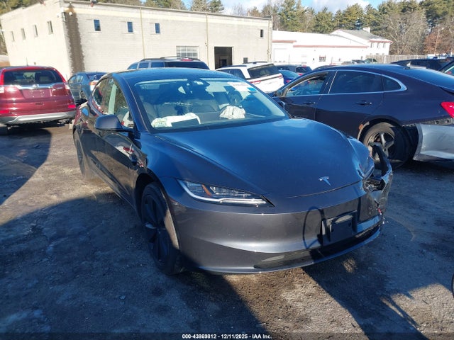 2025 TESLA MODEL 3 5YJ3E1EA2SF906290 Photo 0