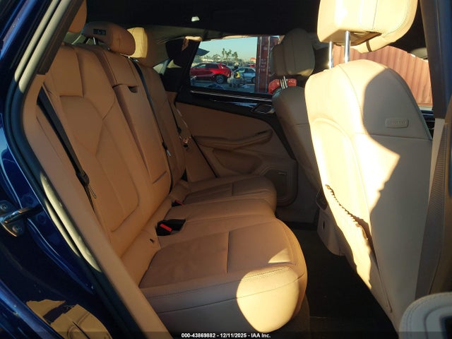 2024 PORSCHE MACAN WP1AG2A59RLB38006 Photo 7