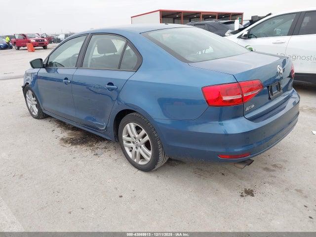 2015 Volkswagen Jetta 2.0l S მანქანა იყიდება აუქციონზე, vin: 3VW2K7AJ6FM355437, აუქციონის ნომერი: 43869913