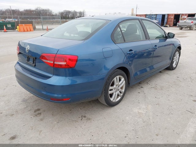 2015 Volkswagen Jetta 2.0l S მანქანა იყიდება აუქციონზე, vin: 3VW2K7AJ6FM355437, აუქციონის ნომერი: 43869913