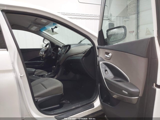 5XYZTDLB4JG551076 Hyundai Santa Fe Sport 2.4l