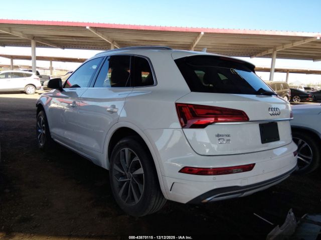 2021 AUDI Q5 WA1BAAFY5M2038496 Photo 2