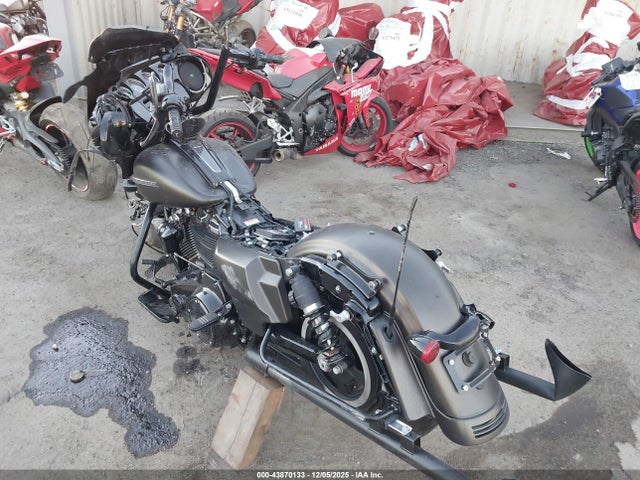 2020 HARLEY-DAVIDSON FLHXS 1HD1KRP22LB631513 Photo 2