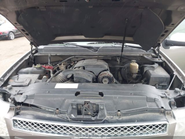 2011 CHEVROLET TAHOE 1GNSCBE05BR265880 Photo 9