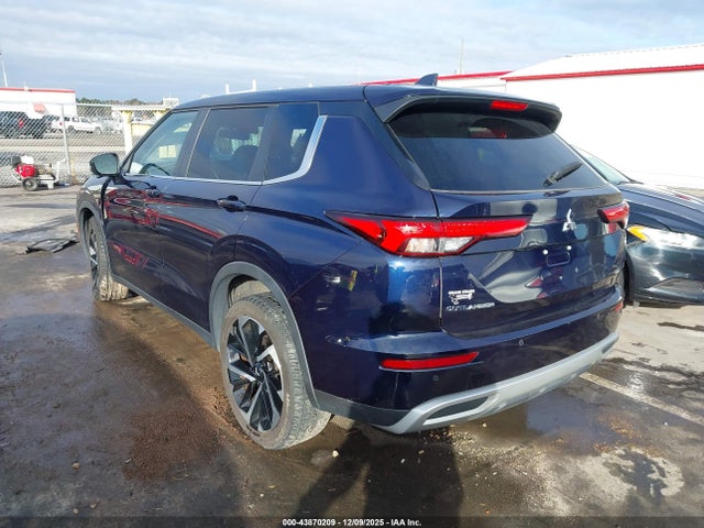 2023 MITSUBISHI OUTLANDER JA4J4UA82PZ026670 Photo 2