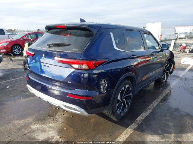 2023 MITSUBISHI OUTLANDER JA4J4UA82PZ026670 Photo 3