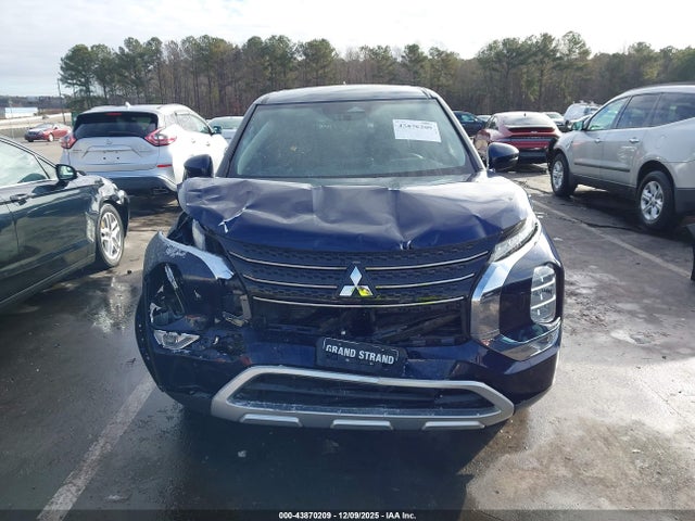 2023 MITSUBISHI OUTLANDER JA4J4UA82PZ026670 Photo 5