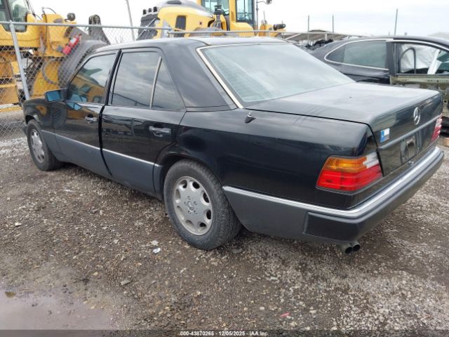 1992 MERCEDES-BENZ 400 WDBEA34EXNB749831 Photo 2