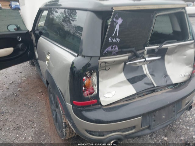 2008 MINI COOPER S CLUBMAN WMWMM335X8TP87531 Photo 5