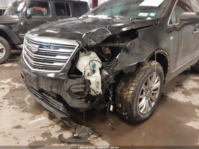 2017 CADILLAC XT5 1GYKNARS6HZ186357 Photo 5