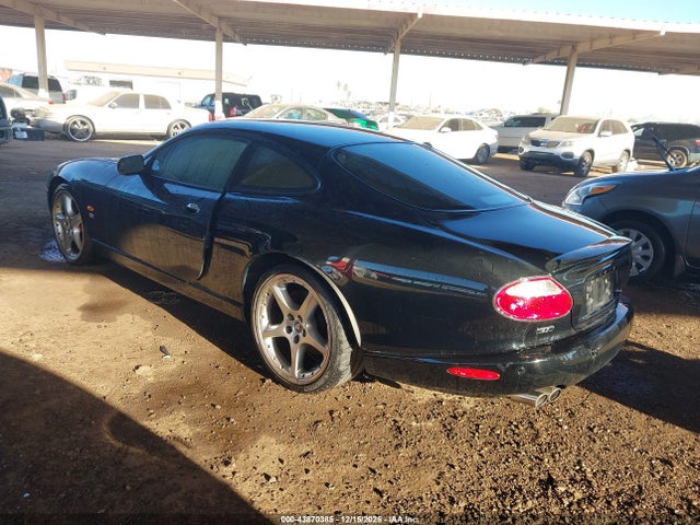 2005 JAGUAR XKR SAJDA41B153A40345 Photo 2