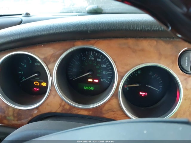 2005 JAGUAR XKR SAJDA41B153A40345 Photo 6