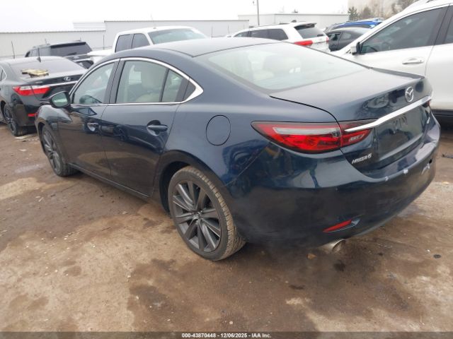 2018 MAZDA MAZDA6 JM1GL1VM3J1327642 Photo 2