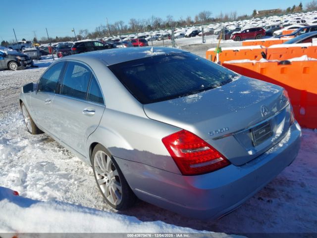2012 MERCEDES-BENZ S 550 WDDNG7DB9CA430121 Photo 2