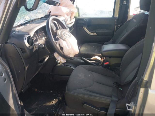 2018 JEEP WRANGLER JK 1C4GJWBG7JL922788 Photo 4