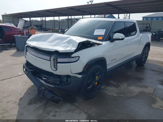 2023 RIVIAN R1T 7FCTGAAA9PN021331 Photo 1