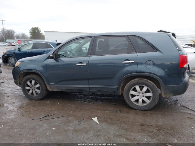 Продаж на аукціоні авто 2011 Kia Sorento Lx, vin: 5XYKTCA15BG015812, номер лоту: 43870481