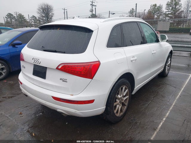 2011 AUDI Q5 WA1LFAFP4BA068069 Photo 3