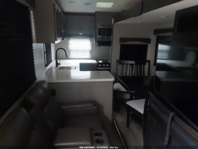 Продажа на аукционе авто 2021 Starcraft Telluride 289rks, vin: 1SACS0BP7M3FC5068, номер лота: 43870545