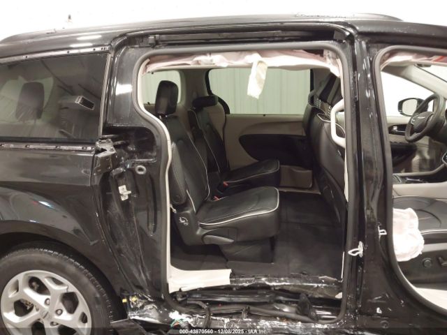 2023 CHRYSLER PACIFICA 2C4RC1GG3PR563471 Photo 7