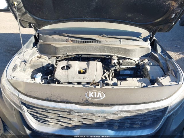 KNDEUCAA6M7111264 KIA SELTOS S