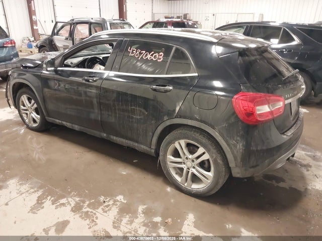 Продаж на аукціоні авто 2015 Mercedes-benz Gla 250 4matic, vin: WDCTG4GB0FJ115251, номер лоту: 43870603