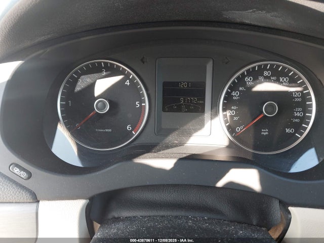 2013 Volkswagen Jetta 2.0l Tdi მანქანა იყიდება აუქციონზე, vin: 3VW3L7AJ4DM274435, აუქციონის ნომერი: 43870611