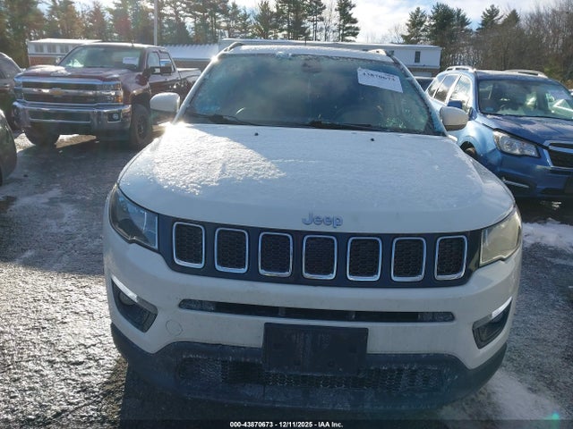 Jeep Compass Latitude 4x4 2018 3C4NJDBB5JT144320 Image 13