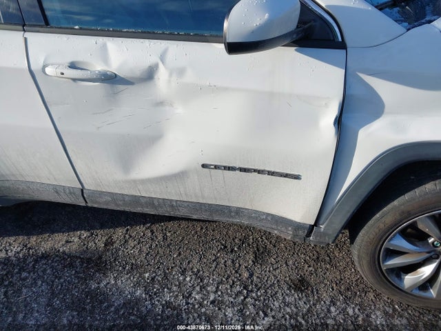 Jeep Compass Latitude 4x4 2018 3C4NJDBB5JT144320 Image 6