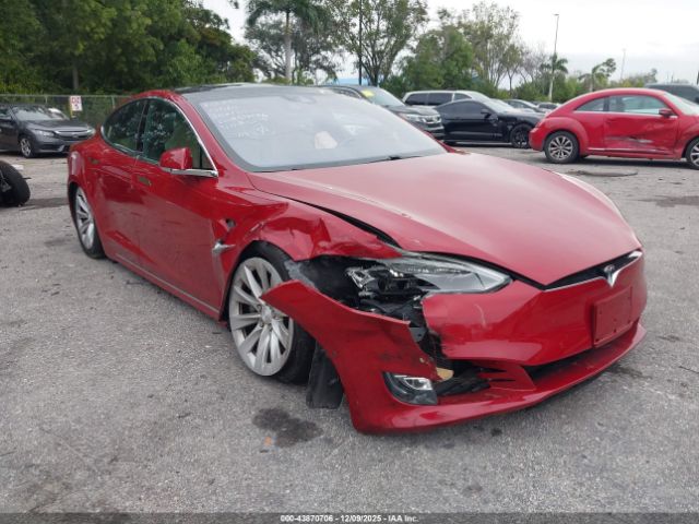 2016 TESLA MODEL S 5YJSA1E10GF156273